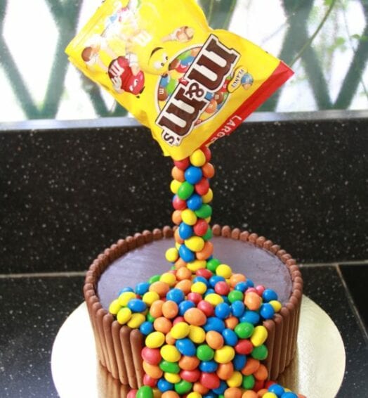 Gravity cake